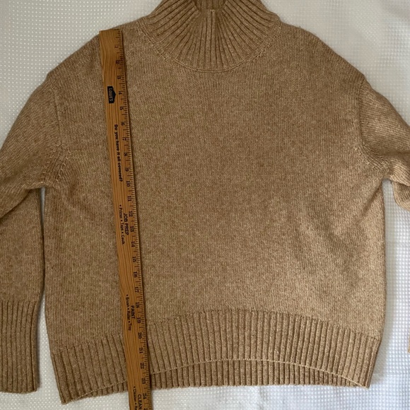 H&M Wool Blend Mock Neck Oversized Sweater Tan/Brown, XS - Picture 4 of 11
